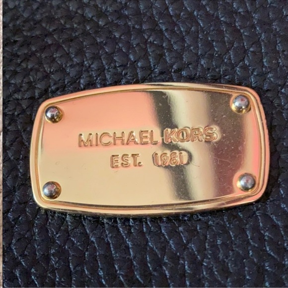 MICHAEL KORS CROSSBODY - Picture 2 of 5